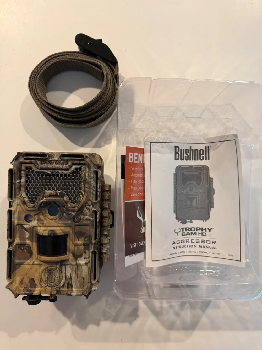 BUSHNELL Trophy Cam HD Aggressor 14MP Low-Glow